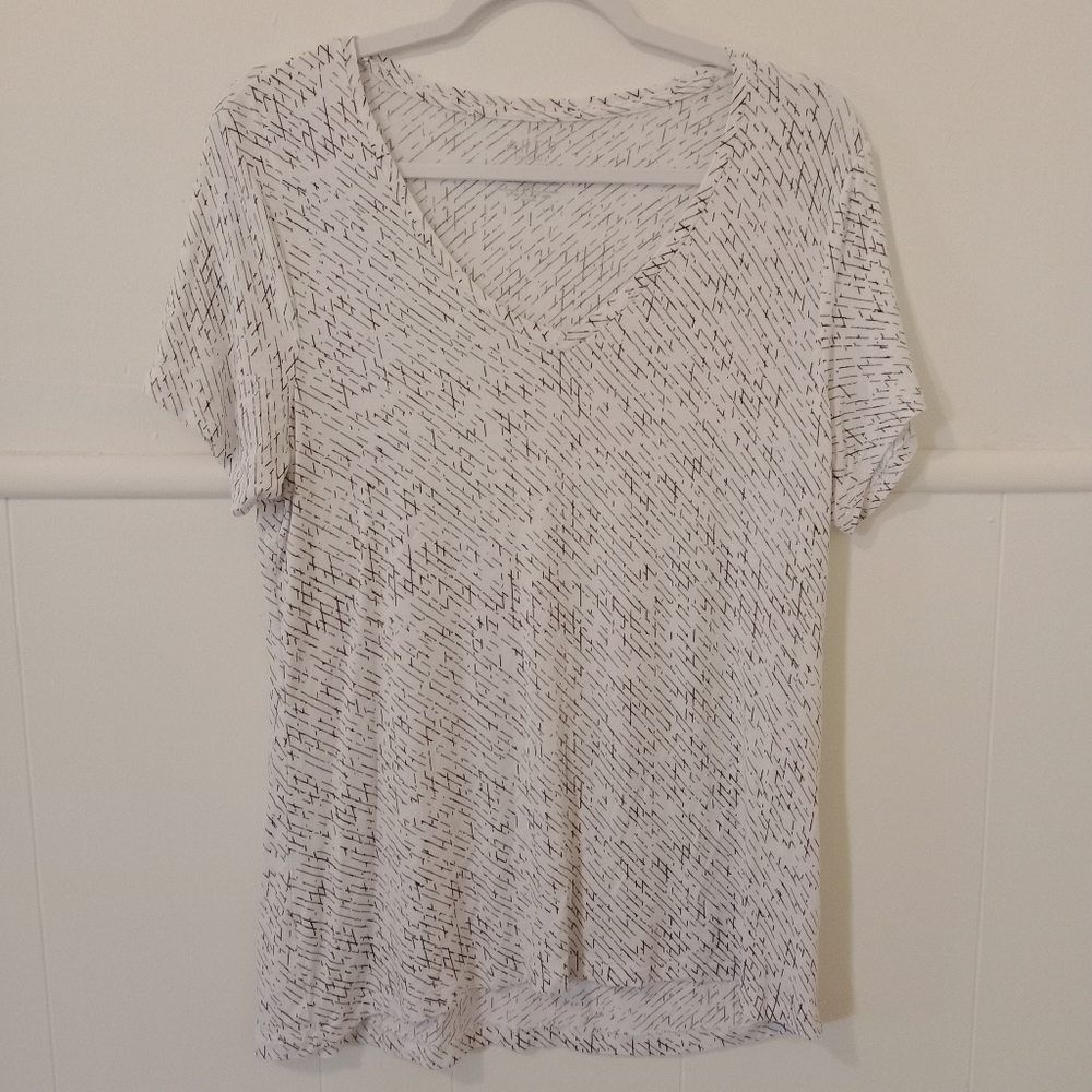 Apt 9 Essentials Top, Size L